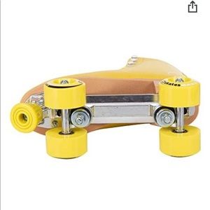 Roller skates almost new, 4 time use